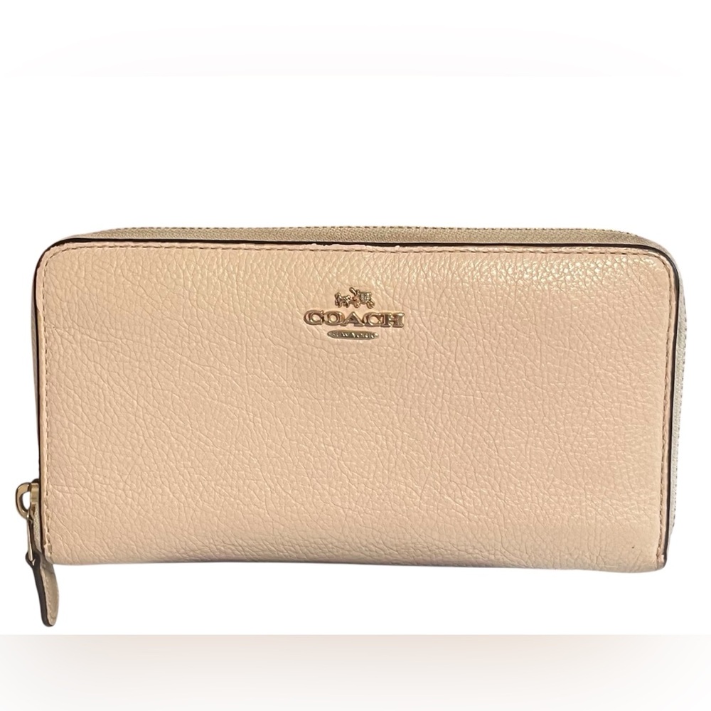 Coach Beige Leather Wallet